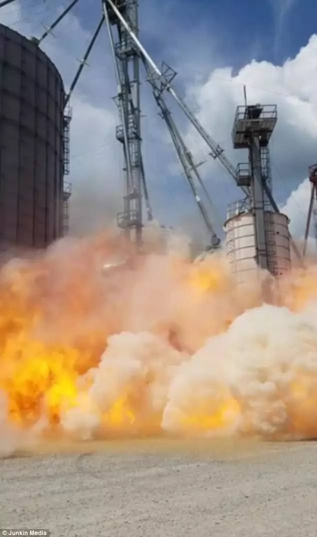 粉塵防爆流量開(kāi)關(guān)